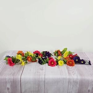 Gerber Daisy Garland